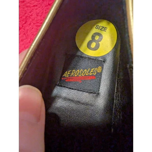 Aerosoles Pump Plaza Gold Leather Heels Women’s Size 8B Low Block Heel Comfort - Picture 4 of 9